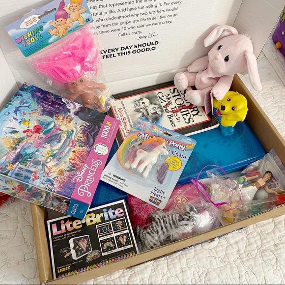 90s Girl Y2K Mystery Surprise Box! - Picture 8 of 10